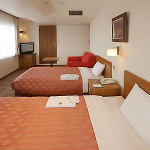 Kumegawa Wing Hotel